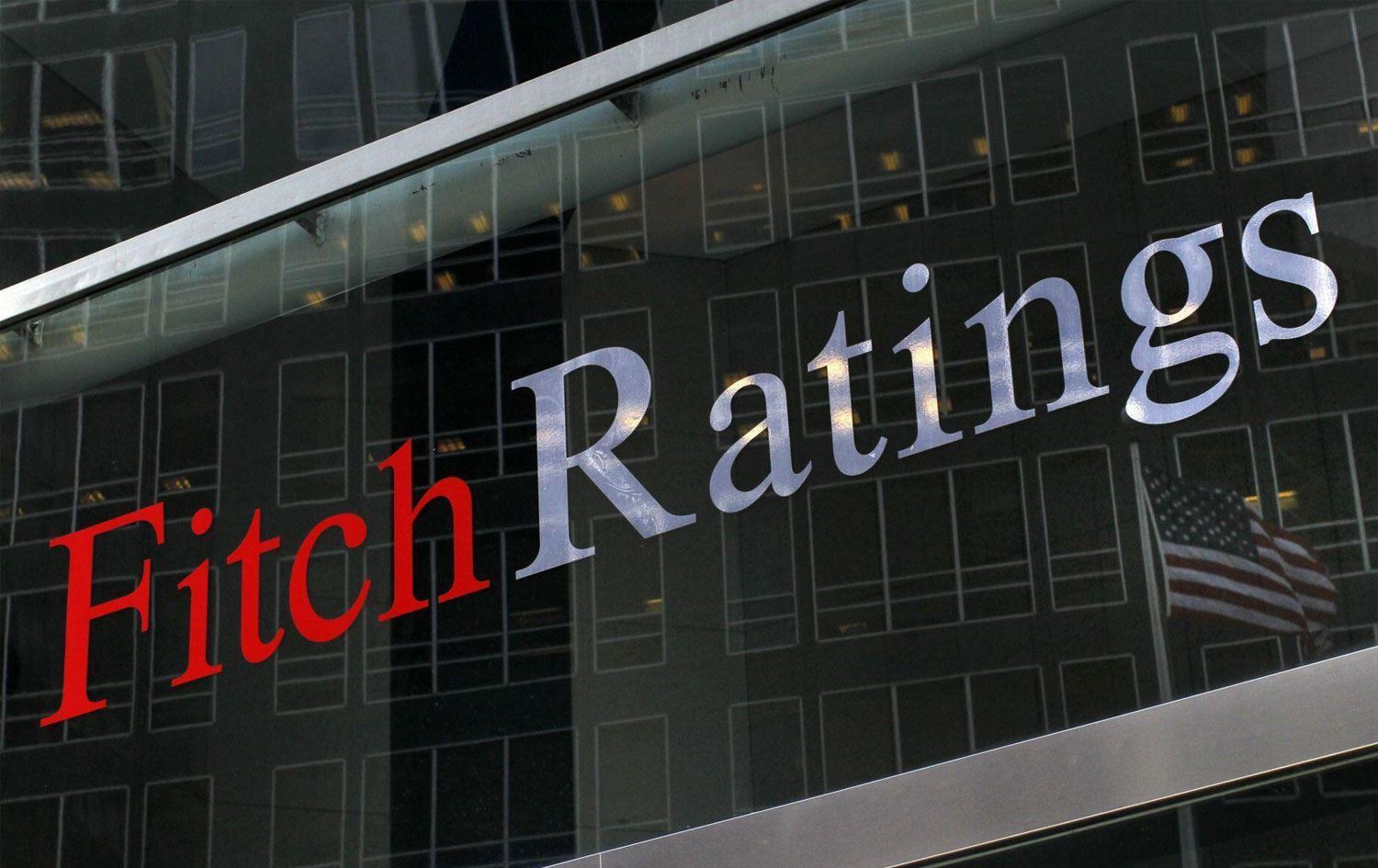 Fitch'ten uyarı: Covid-19 ülkelerin mali durumlarını zayıflatacak
