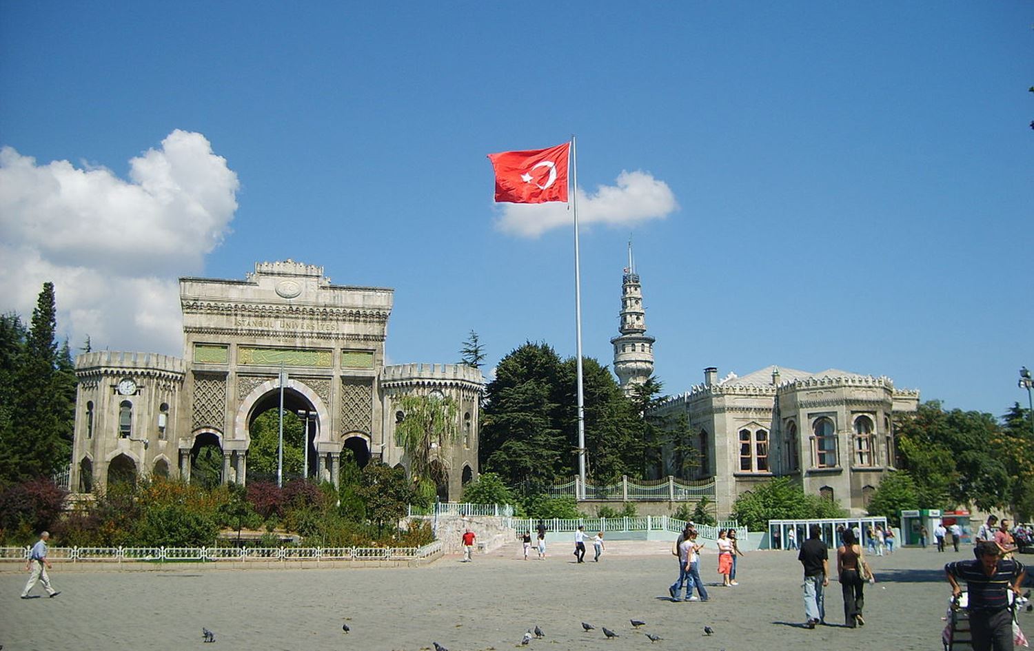Wezîrê Xwendina Bilind: Em dê pirsgirêka xwendekarên Kurd li Tirkiyê çareser bikin