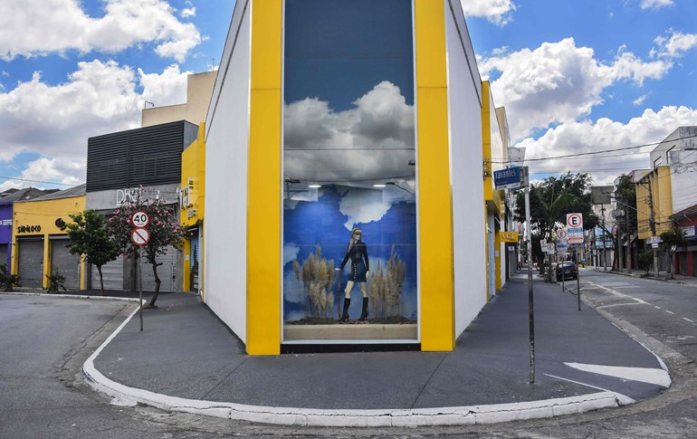 شەقامێکی ساو پاولۆ بەهۆی کۆرۆناوە چۆڵە. وێنە: AFP