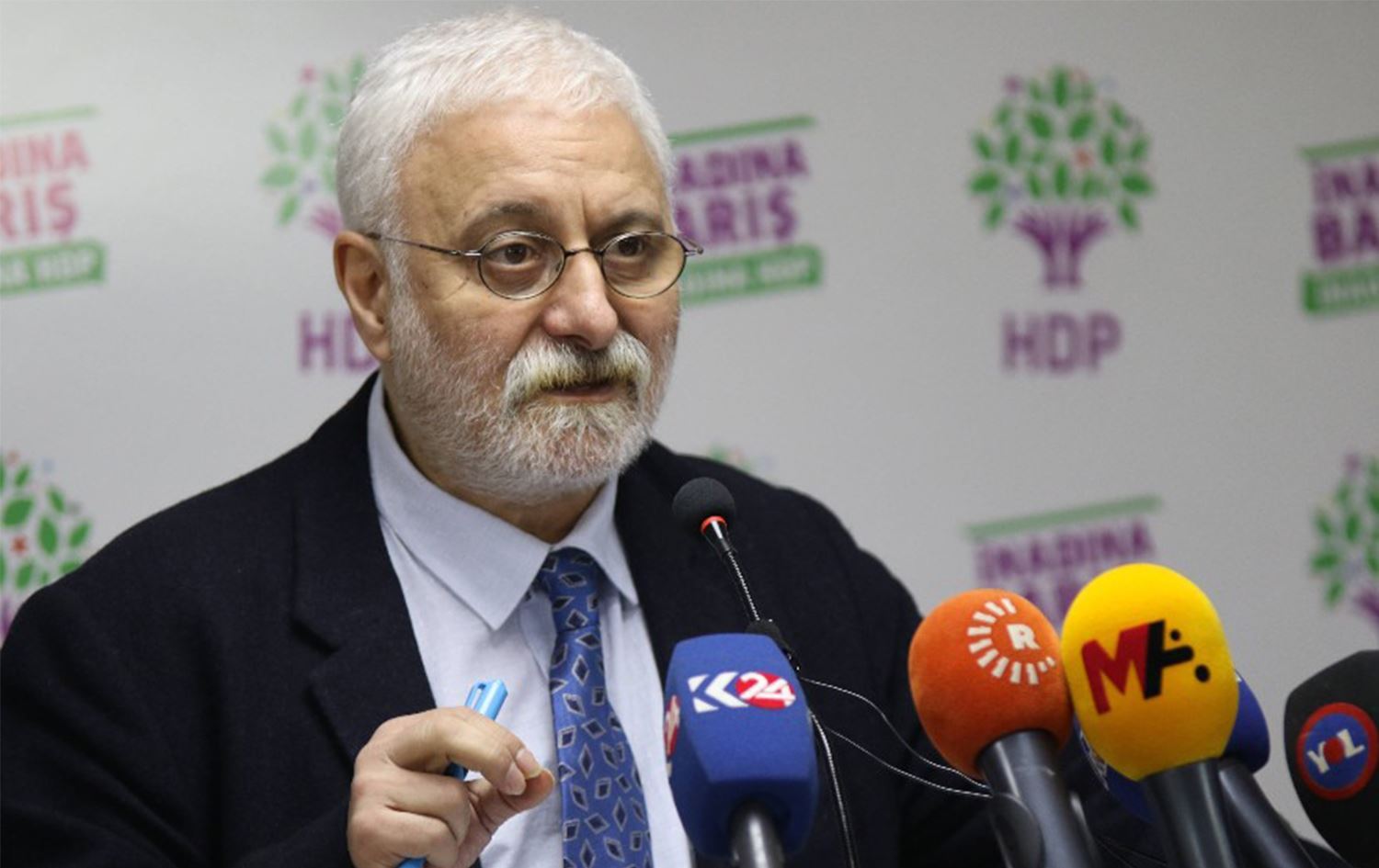 HDP: Divê hikûmet şert û mercên bo mayîna li malê dabîn bike