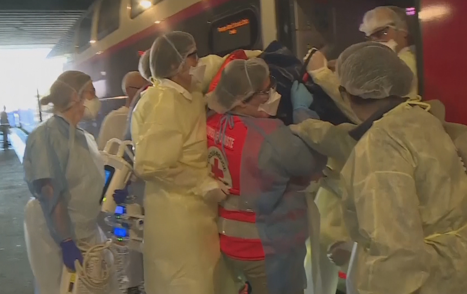 تاوەکو بەرەبەیانی رۆژی هەینی 27-3-2020 لە فەرەنسا، 29155 کەس تووشی کۆرۆنا بوونە