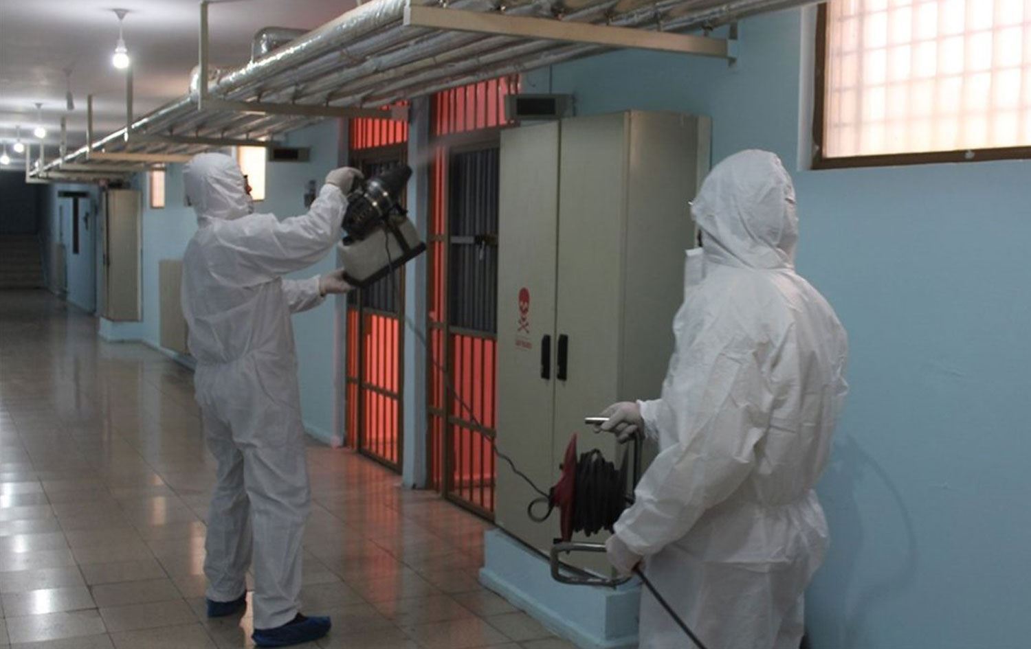 ÎHD: Li girtîgehan tedbîrên koronayê di asta pêwîst de nayên girtin