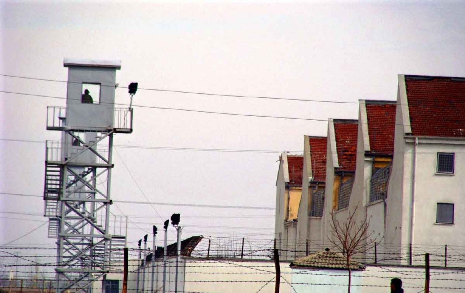 PAK: Divê hemû girtîyên siyasî ji guhertinên yasaya înfazê sûd wergirin