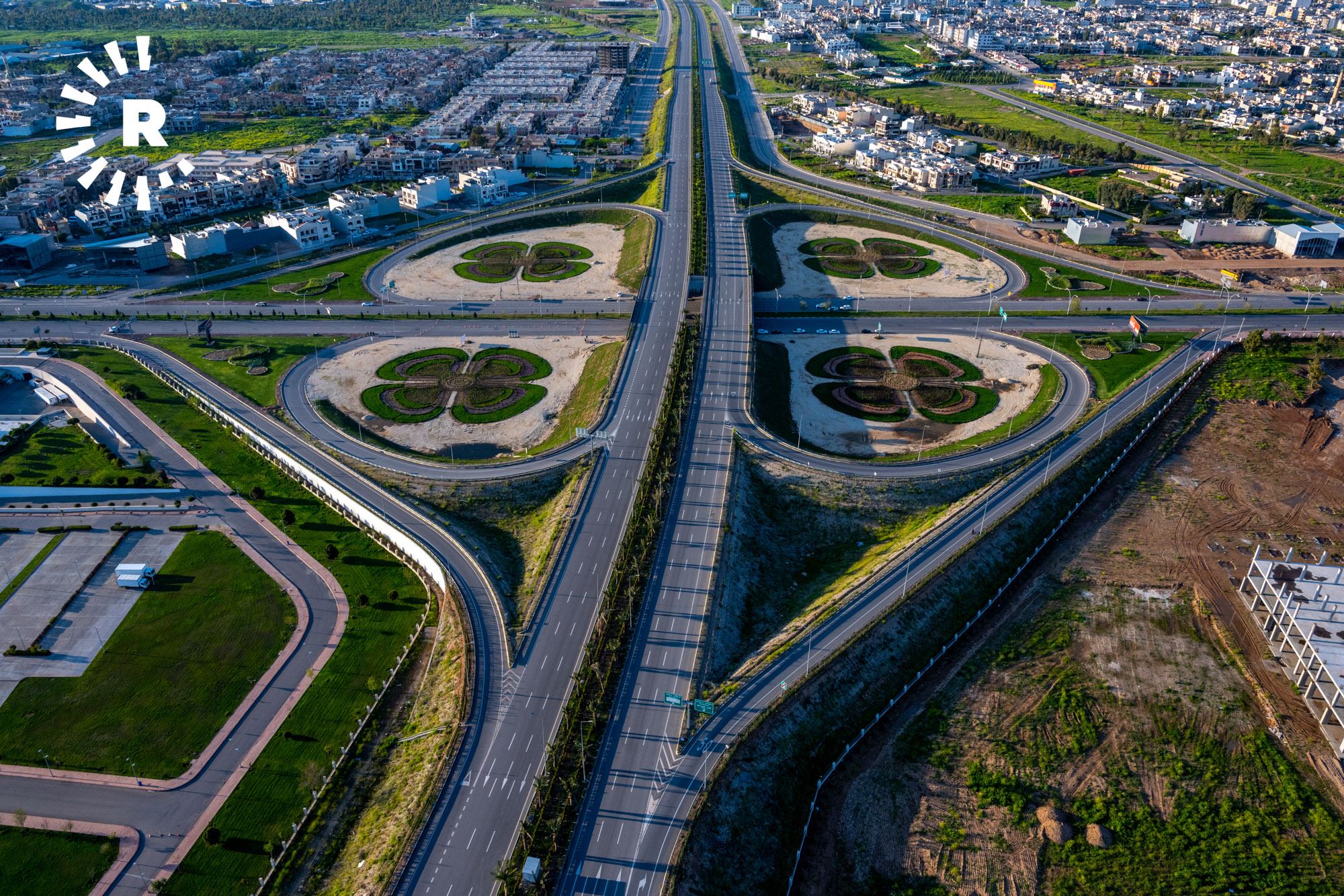Covid-19 nedeniyle başkentin cadde ve sokakları bomboş