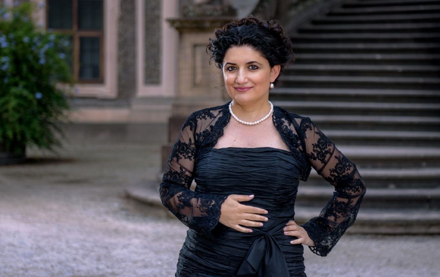 پەروین چاكار گۆرانییەکی ئەحمەد کایا بە شێوەی ئۆپێرا دەڵێتەوە