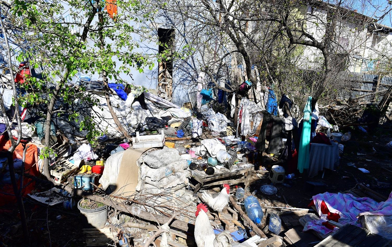 Li Meletiyê ji malekê 8 kamyon çop hat derxistin