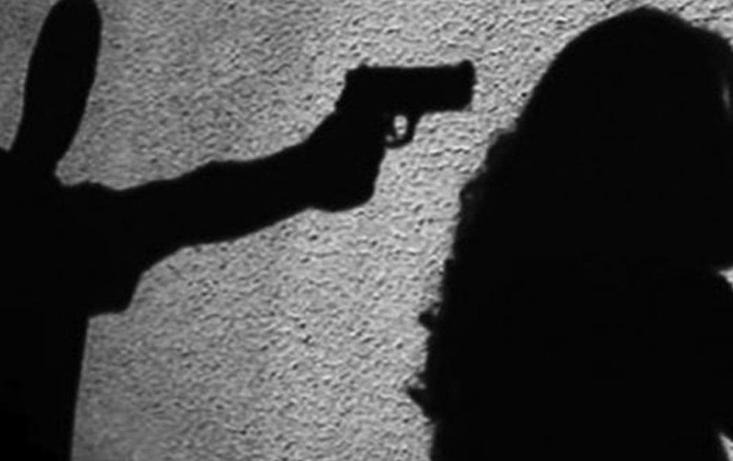 Van’da 2 çocuk annesi hamile kadın evinde öldürüldü