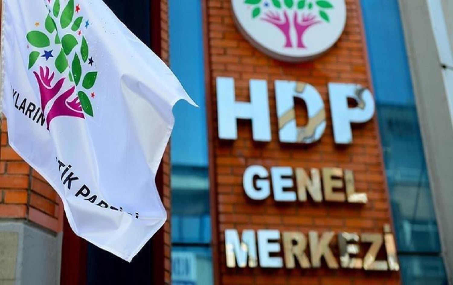HDP: RTÜK Başkanı derhal istifa etmelidir