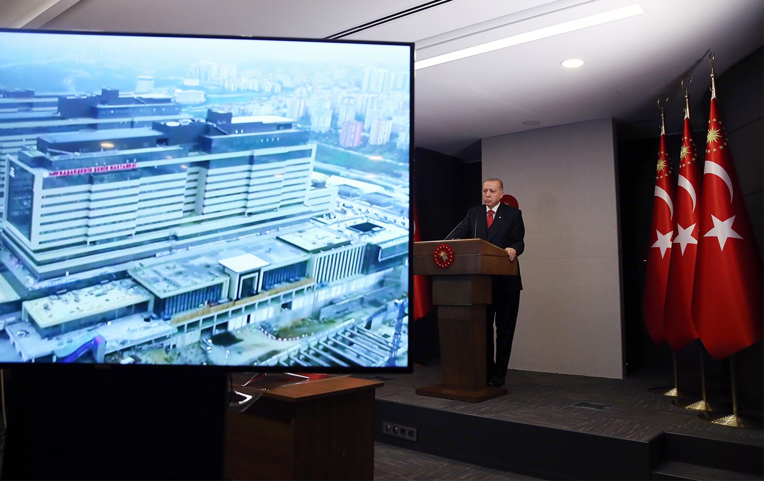 Erdoğan: Türkiye sağlık hizmetlerinde bir destan yazmıştır