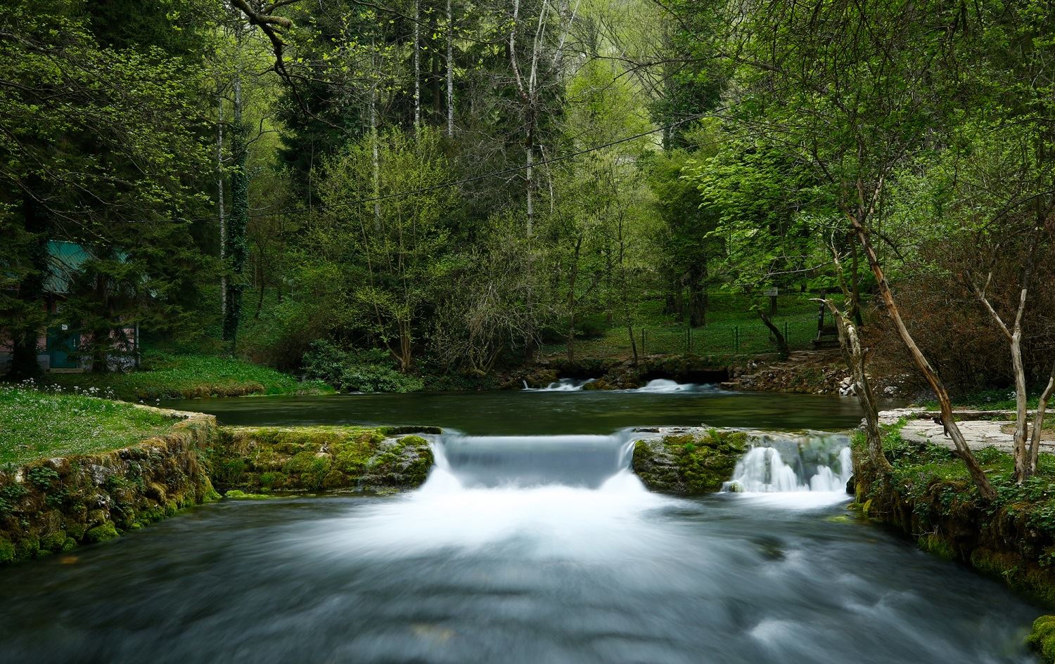 WÊNE – Sirûşta Bosna Hersekê di demsala biharê de