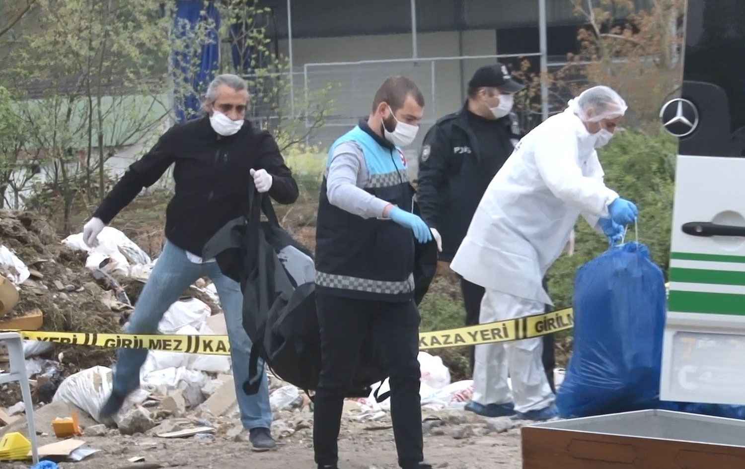 18 yıl önce işlenen cinayet koronavirüs temizliğinde ortaya çıktı