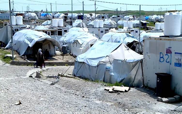 Rojava refugees receive aid boost amid ... | Rudaw.net