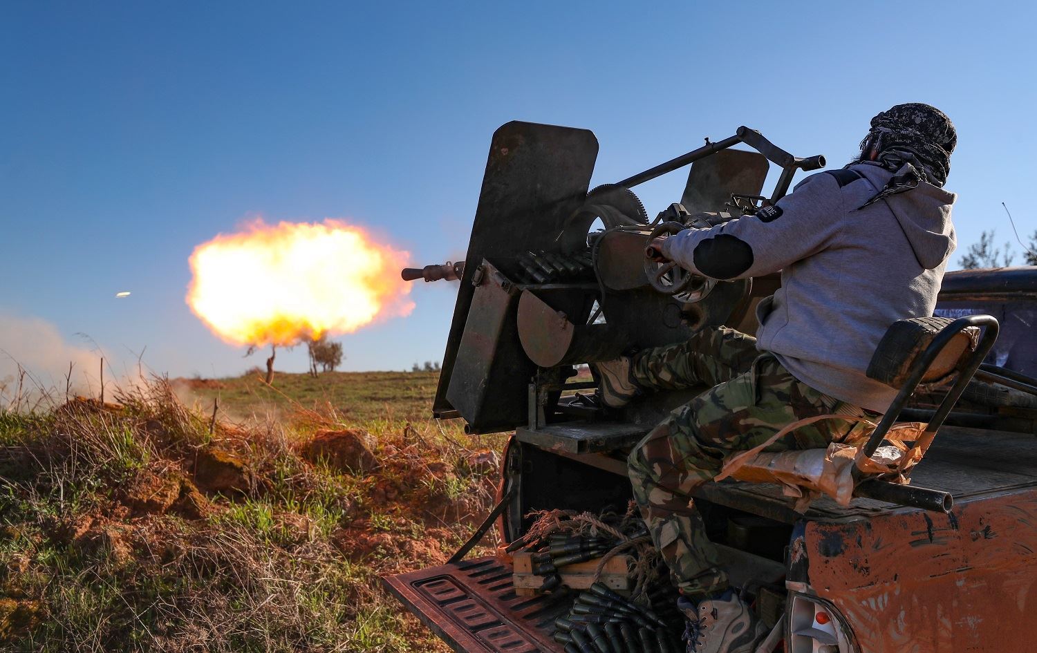 Li Cerablus û Babê şer di navbera grûpên çekdar de derketin