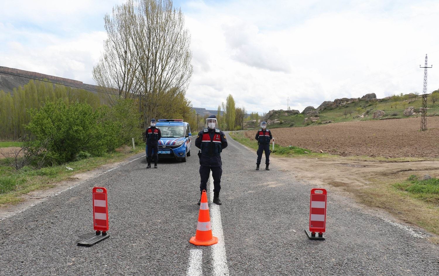 Li Meletî û Bedlîsê karantîna li ser hin cihan hat rakirin