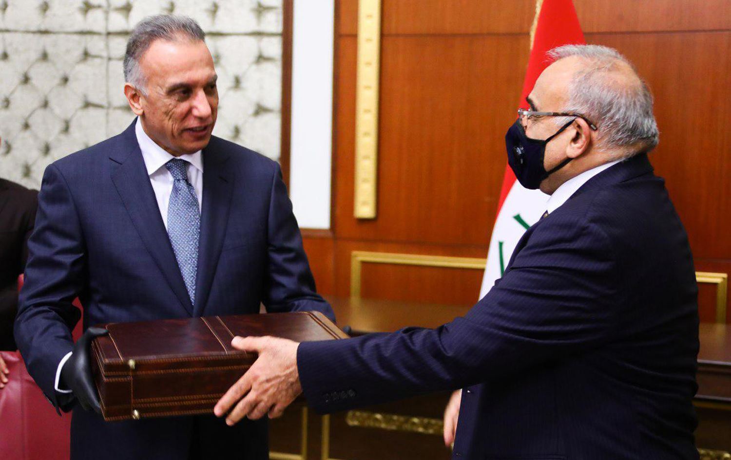 Adil Ebdulmehdî hikûmet radestî Mistefa Kazimî kir