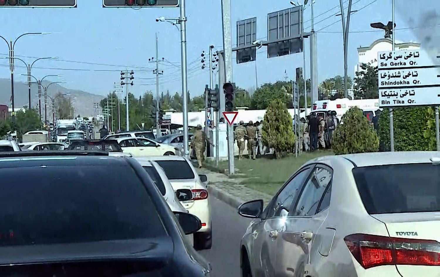 سەندیکای رۆژنامەنووسانی کوردستان: داوا دەکەین رۆژنامەنووسە دەستبەسەرکراوەکانی دهۆک ئازادبکرێن