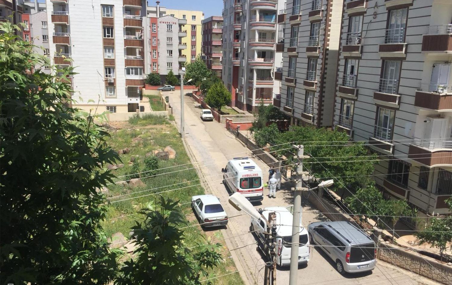 Urfa'da 1 mahalle ile 9 bina ve 1 firma karantinaya alındı