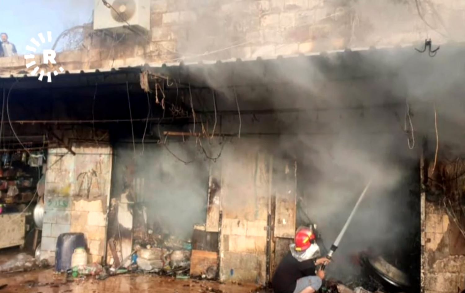 Li Hesekê agir bi bazarekê ket: 3 dukan bi tevahî şewitîn