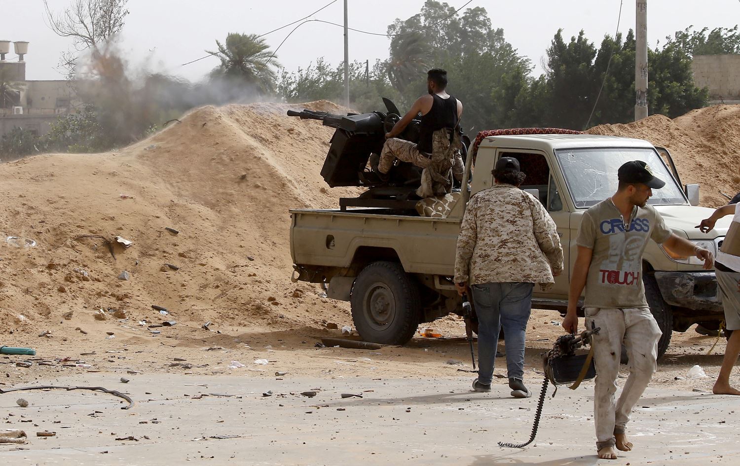 هێزەکانی سەر بە سەڕاج گەورەترین بنکەی سەربازی لە خەلیفە حەفتەر دەستێننەوە