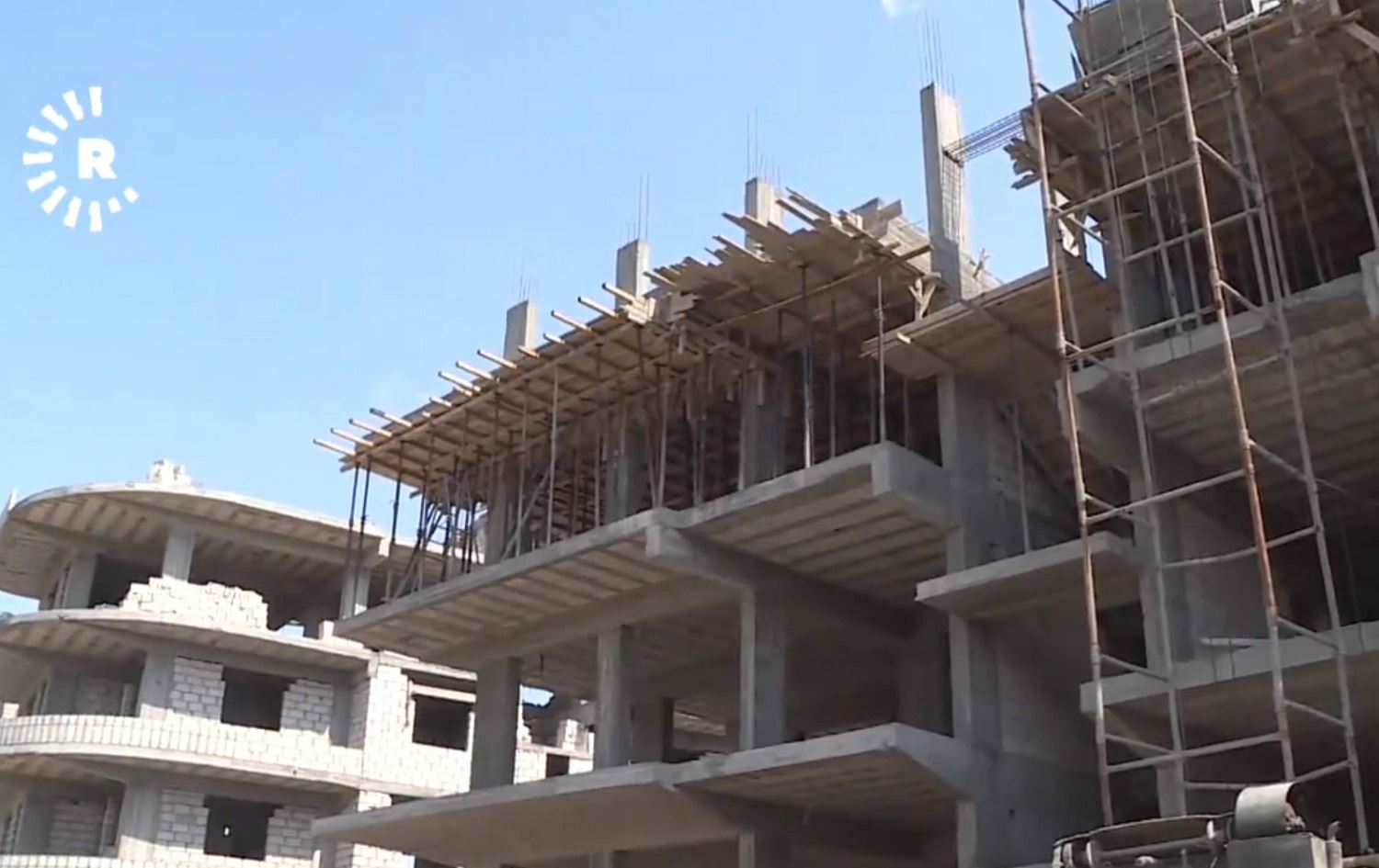 Li Rojavayê Kurdistanê kelûpelên avahîsaziyê buha bûne