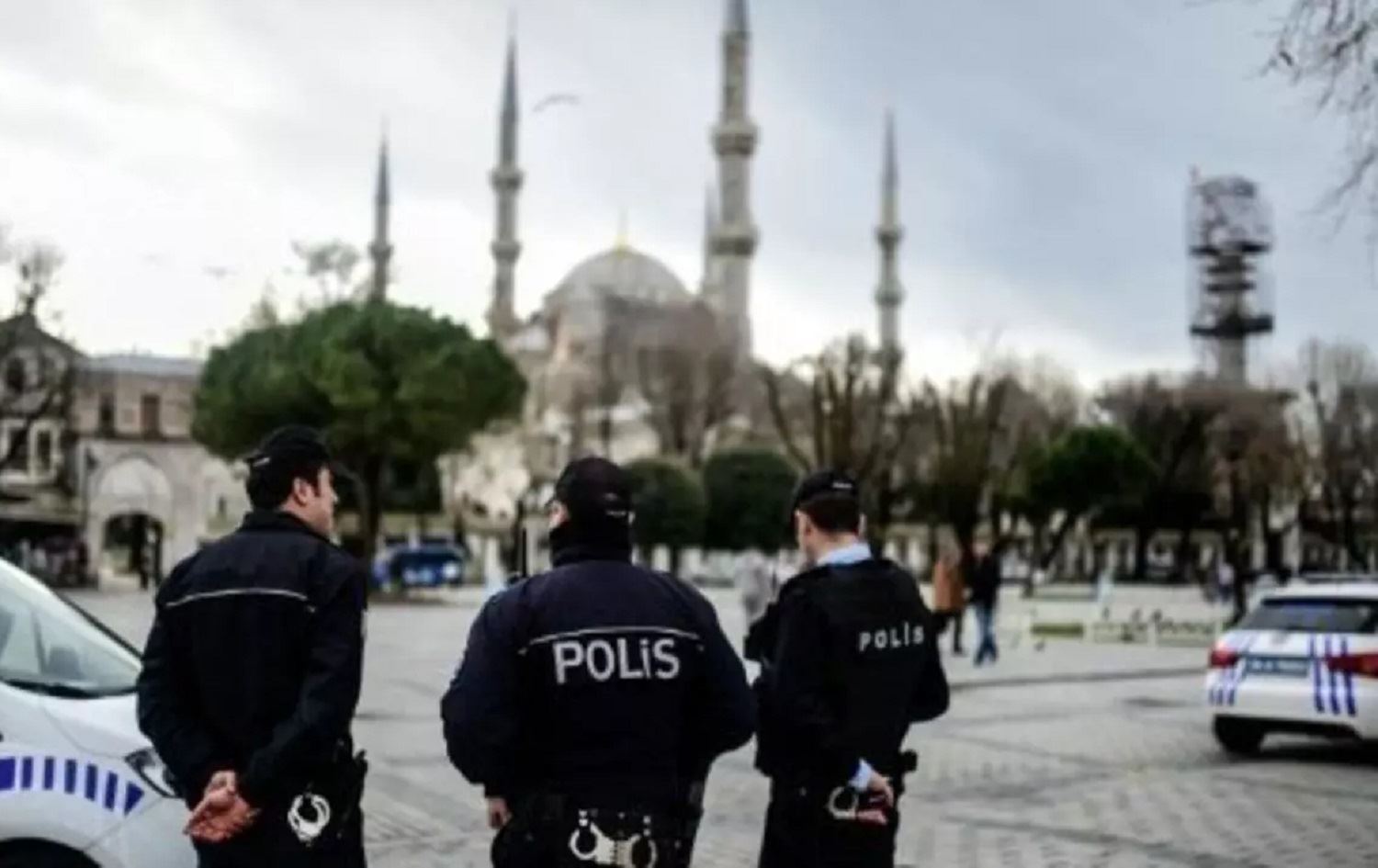 Çar Kurdên Efrînê li Stenbolê hatine girtin