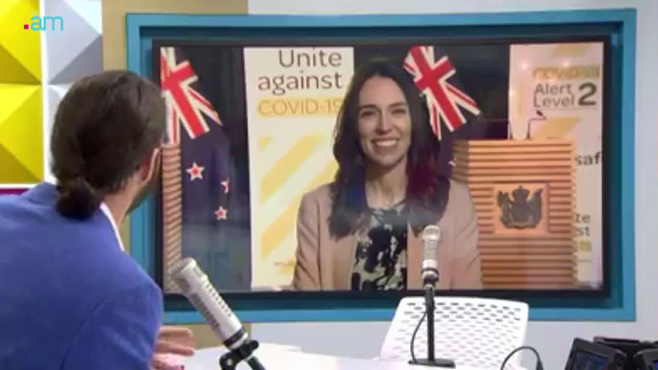 بوومەلەرزەیەک روودەدات لە کاتی چاوپێکەوتنێک لەگەڵ سەرۆکوەزیرانی نیوزلەندا