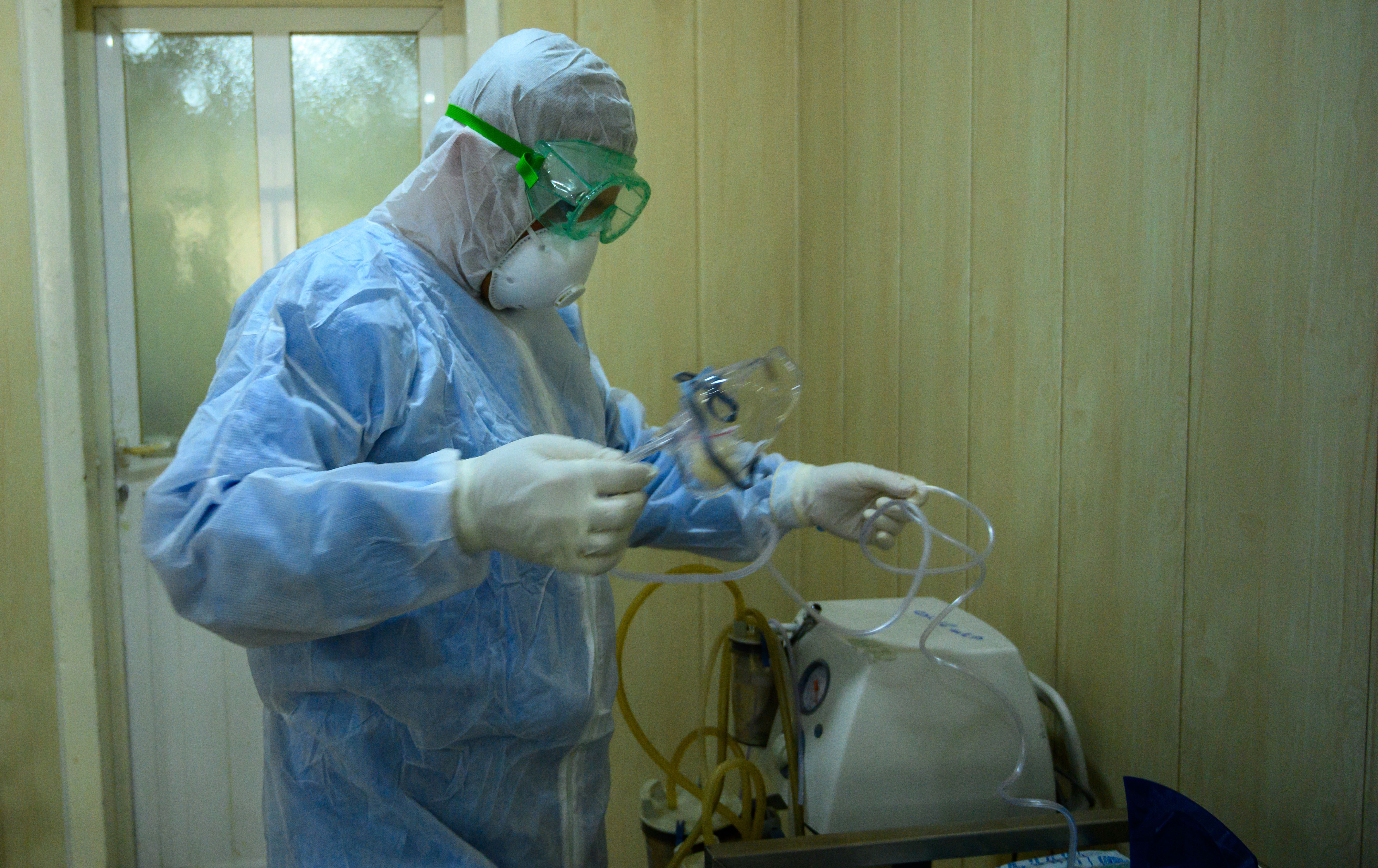 Süleymaniye'de 12 sağlık çalışanı Covid-19'a yakalandı