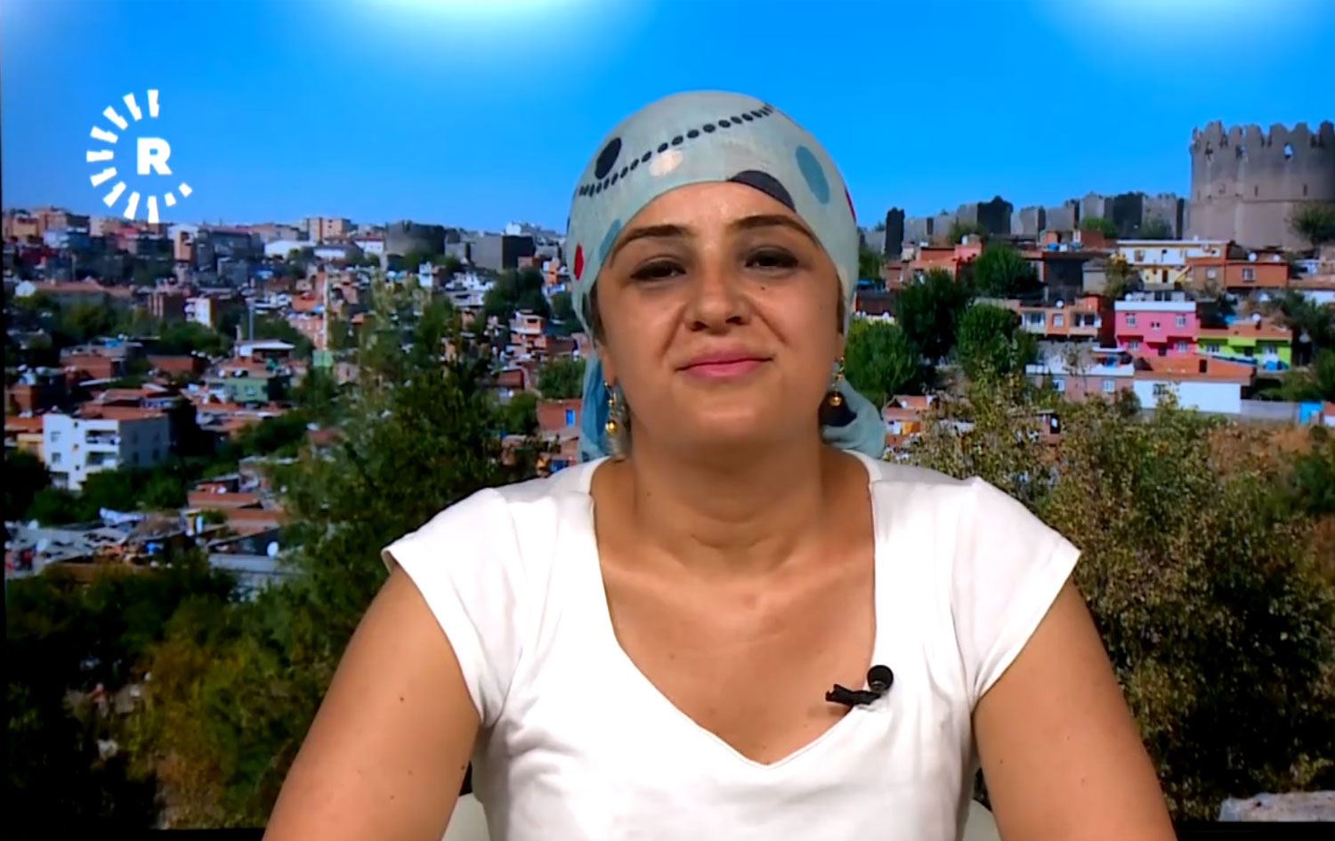 MED-DER’in başlattığı ‘Oline Kürtçe’ kurslara büyük ilgi var