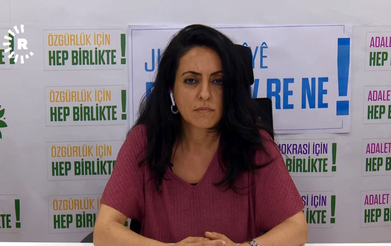 Elif Bulut: Ev hikûmet kujerên jinan ceza nake