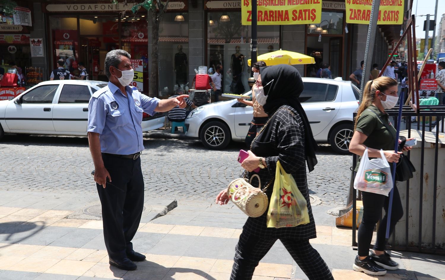 Li 3 bajarên Bakur derketina bê mask hat qedexekirin