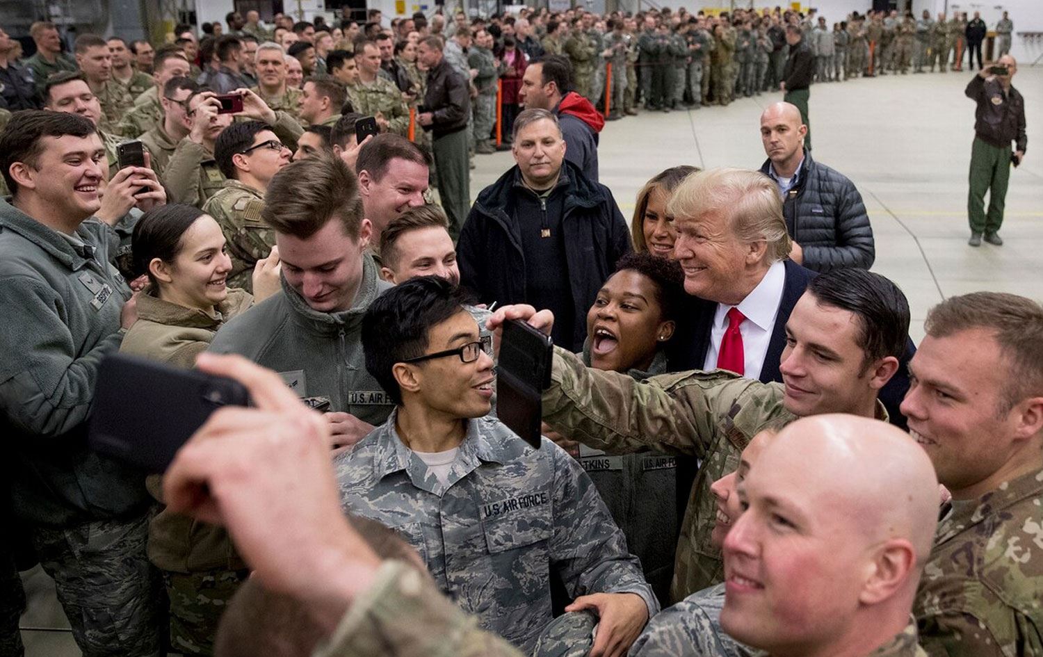 Trump açıkladı: Almanya'dan asker çekiyoruz