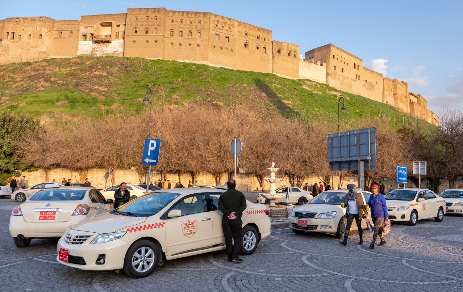 لە 5%ی تاكسییەكانی كوردستان لۆگۆ ‌و شریتی فسفۆڕیان لێدراوە