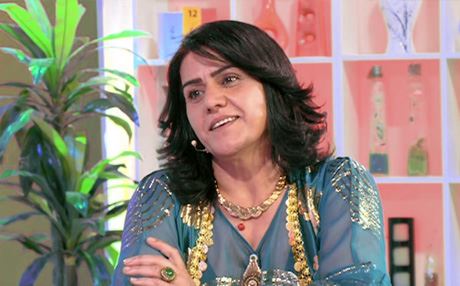 شازادە گۆرانییەكی ئاینی دەڵێت