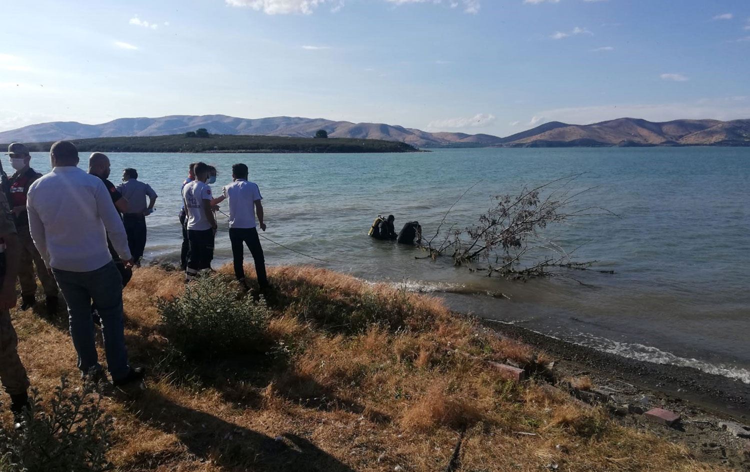 Elazığ’da serinlemek için göle giren kişi boğuldu