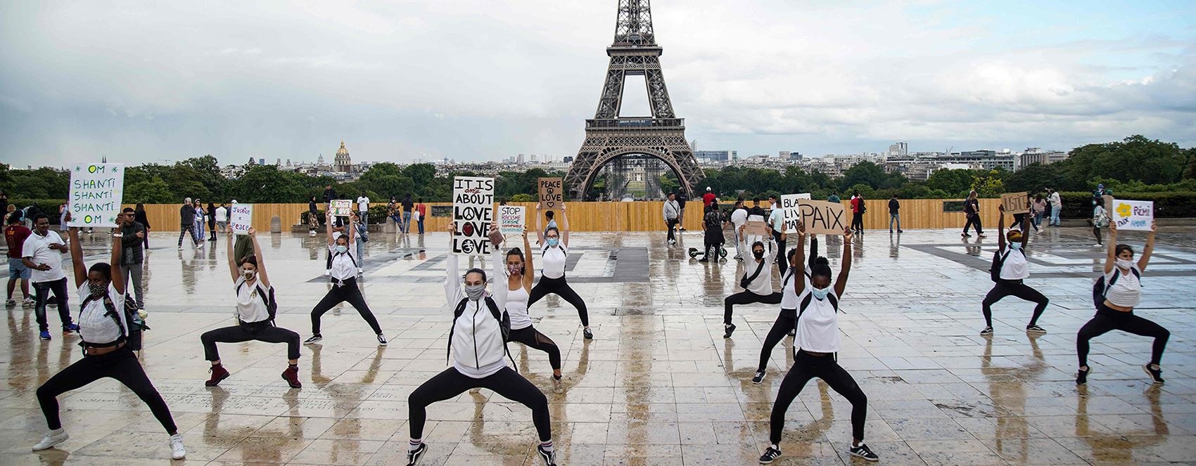 رۆژی جیهانیی یۆگا لە زۆربەی وڵاتان چالاکی سازکرا