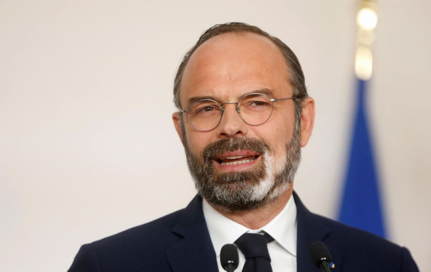 Fransa Başbakanı istifa etti