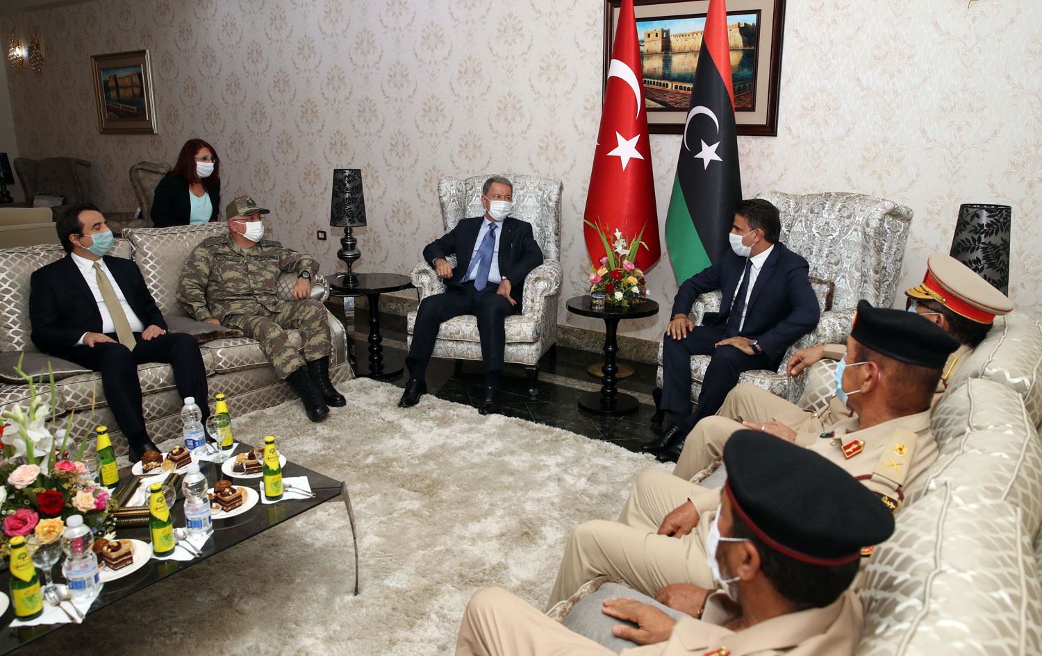 Hulusi Akar ve Genelkurmay Başkanı Güler Libya'da