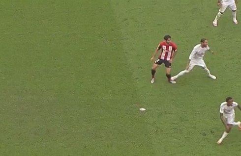 رامۆس باسی ناوبژیوان دەکات، ئایا ئەو حاڵەتە لێدانی سزابوو؟