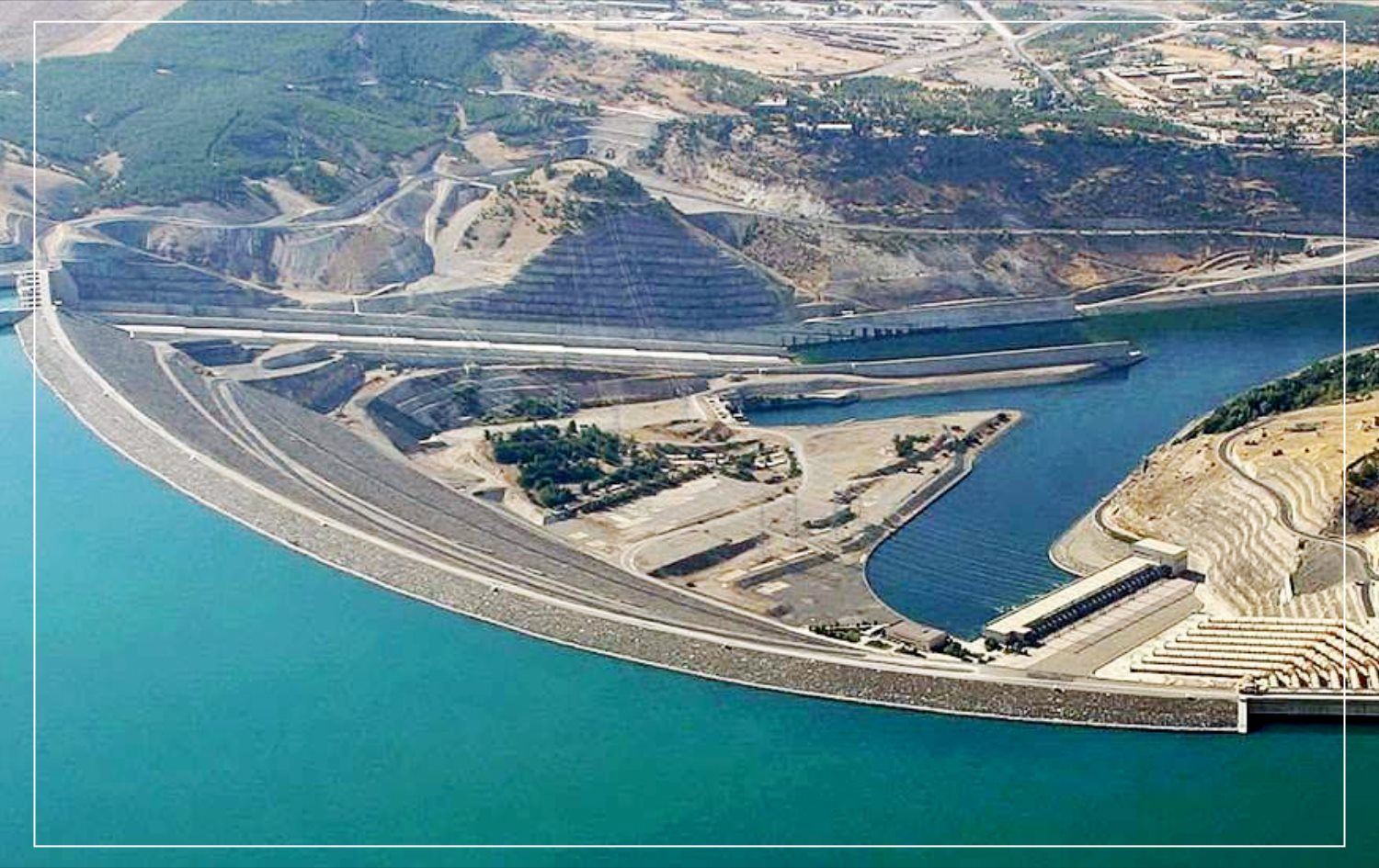 تورکیا، رۆژئاوای کوردستان تینوو دەکات