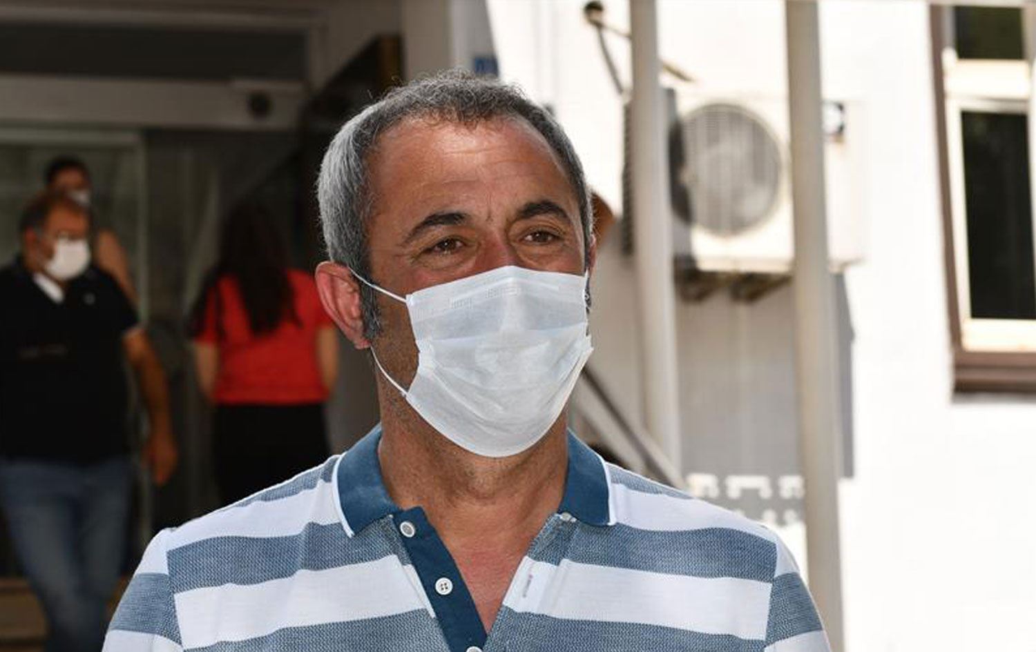 Koronayı atlatan Maçoğlu, görevine başladı