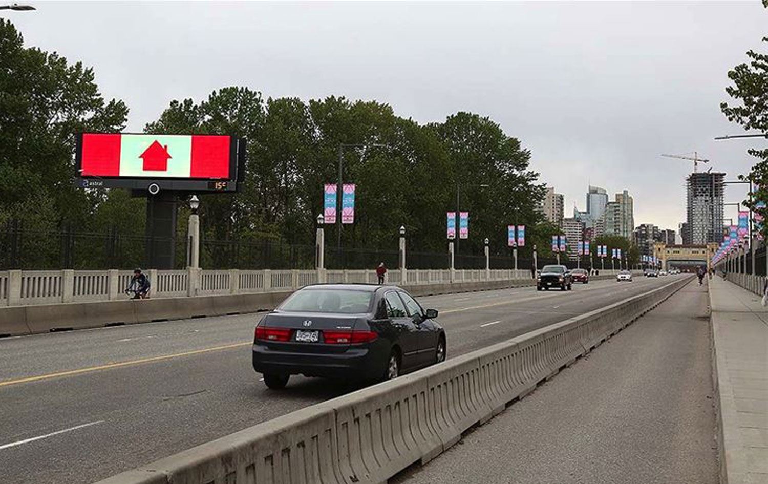 Kanada’da peçe takan kadınlara maske muafiyeti