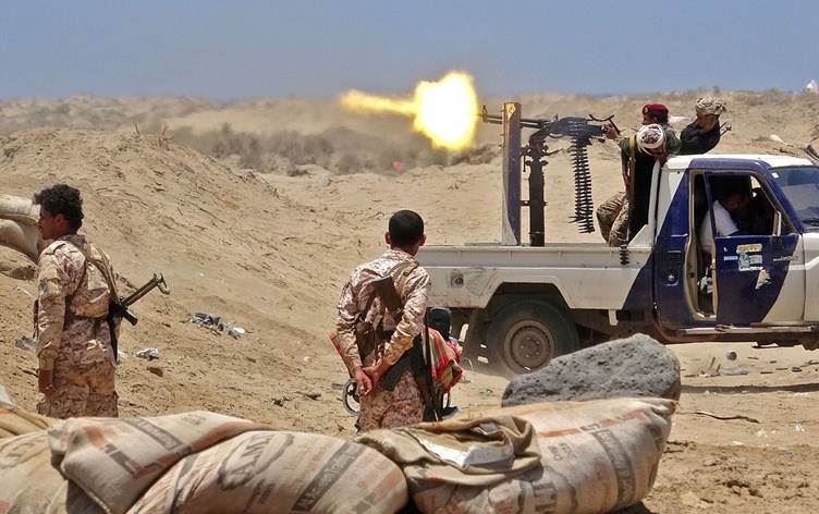 DAIŞ xwe bi rêxistin dike û êrîşên xwe bo ser grûpên çekdar li Yemenê zêde kirine