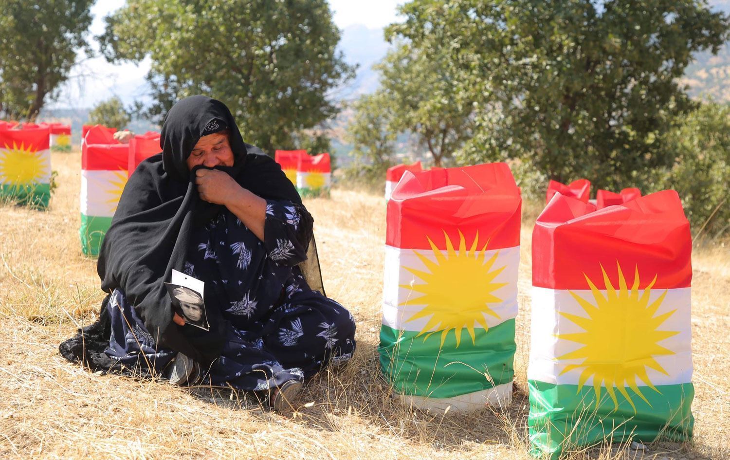 PAK: Em kujerên Enfala Barzaniyan şermezar dikin