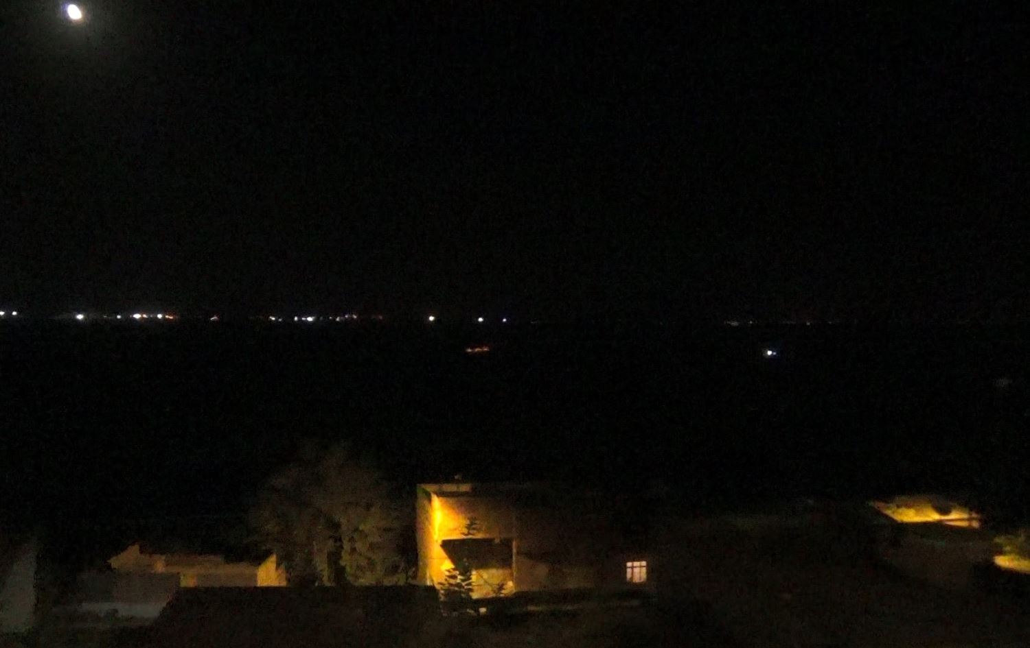 Diyarbakır’da Hevsel Bahçeleri bilerek ateşe verildi