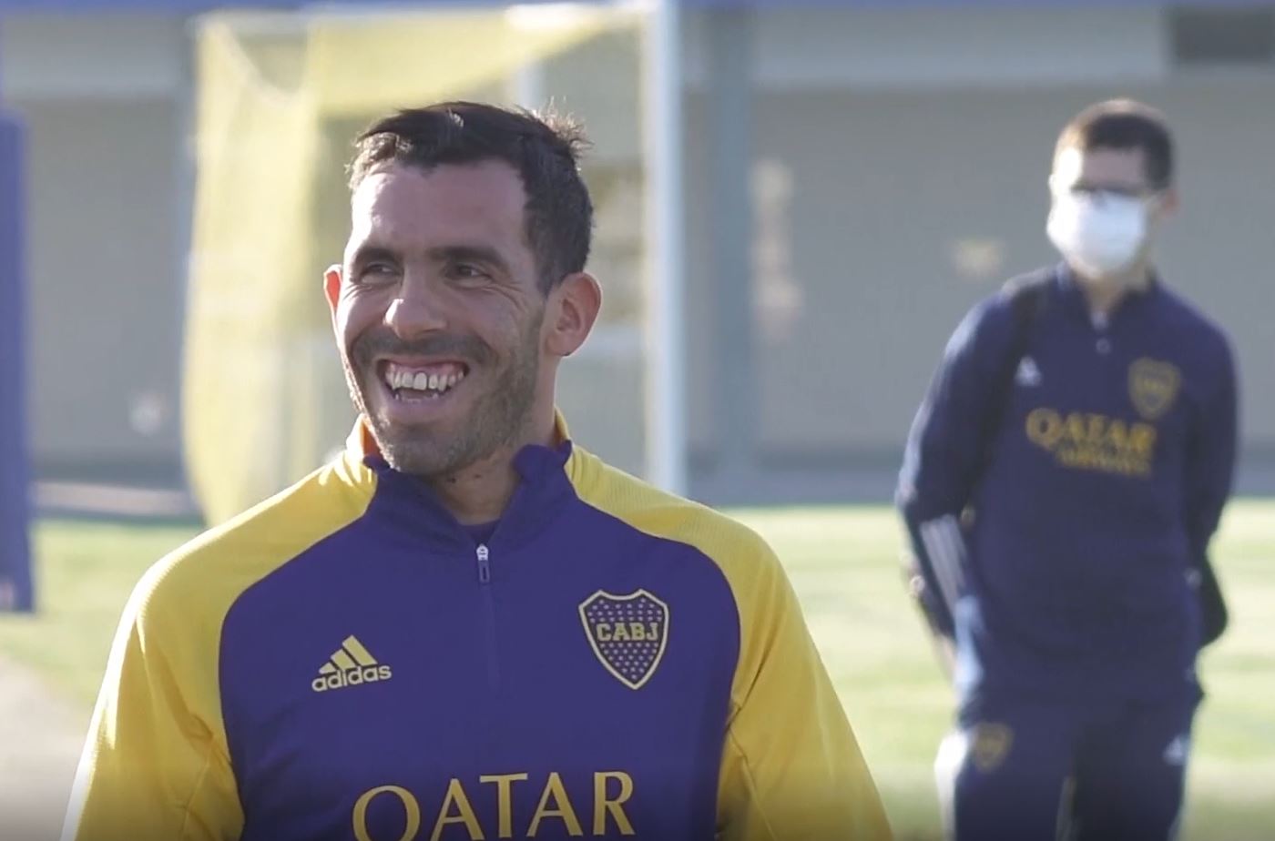 ڤیدیۆ؛ لە وڵاتی تانگۆ تۆپی پێ گەڕایەوە