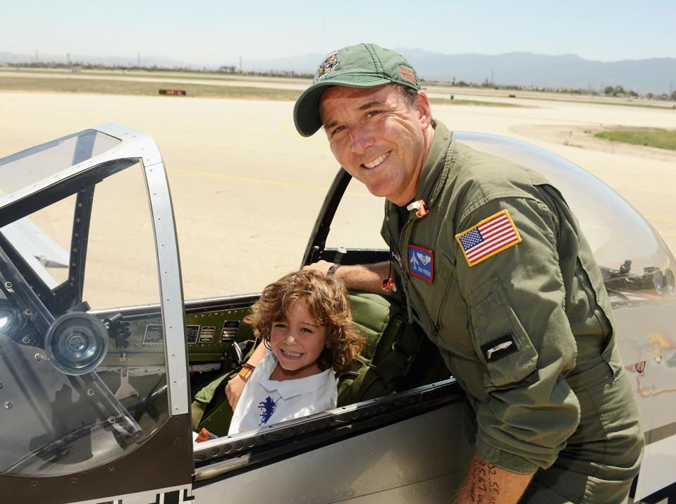 چیرۆکی من.. سەرۆکە نوێیەکەی رۆما ئەکتەر و فڕۆکەوانە