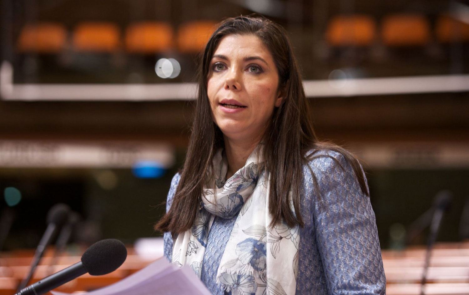 Parlamentera berê ya AK Partiyê pêşniyar kir Tirkên Uygur li Bakurê Kurdistanê bên bicihkirin