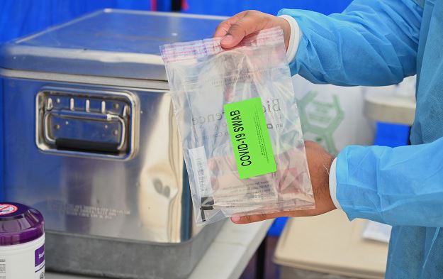 ئەمەریکا پشکنینێکی نوێی دەستنیشانکردنی کۆرۆنای دروستکردووە کە لەرێگەی لیکی دەمەوە ئەنجامدەدرێت