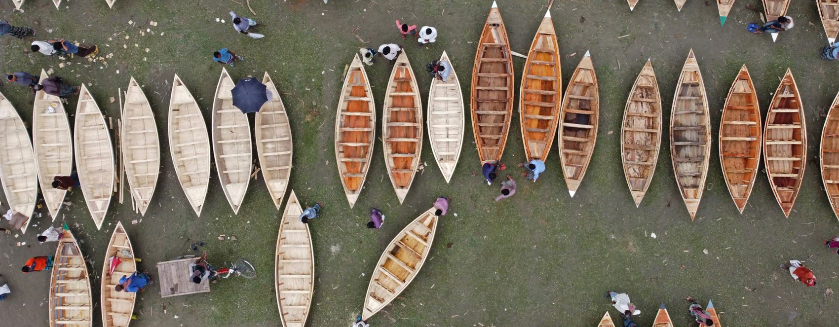 بازاڕی بەلەمە تەختەییەکان لە بەنگلادیش