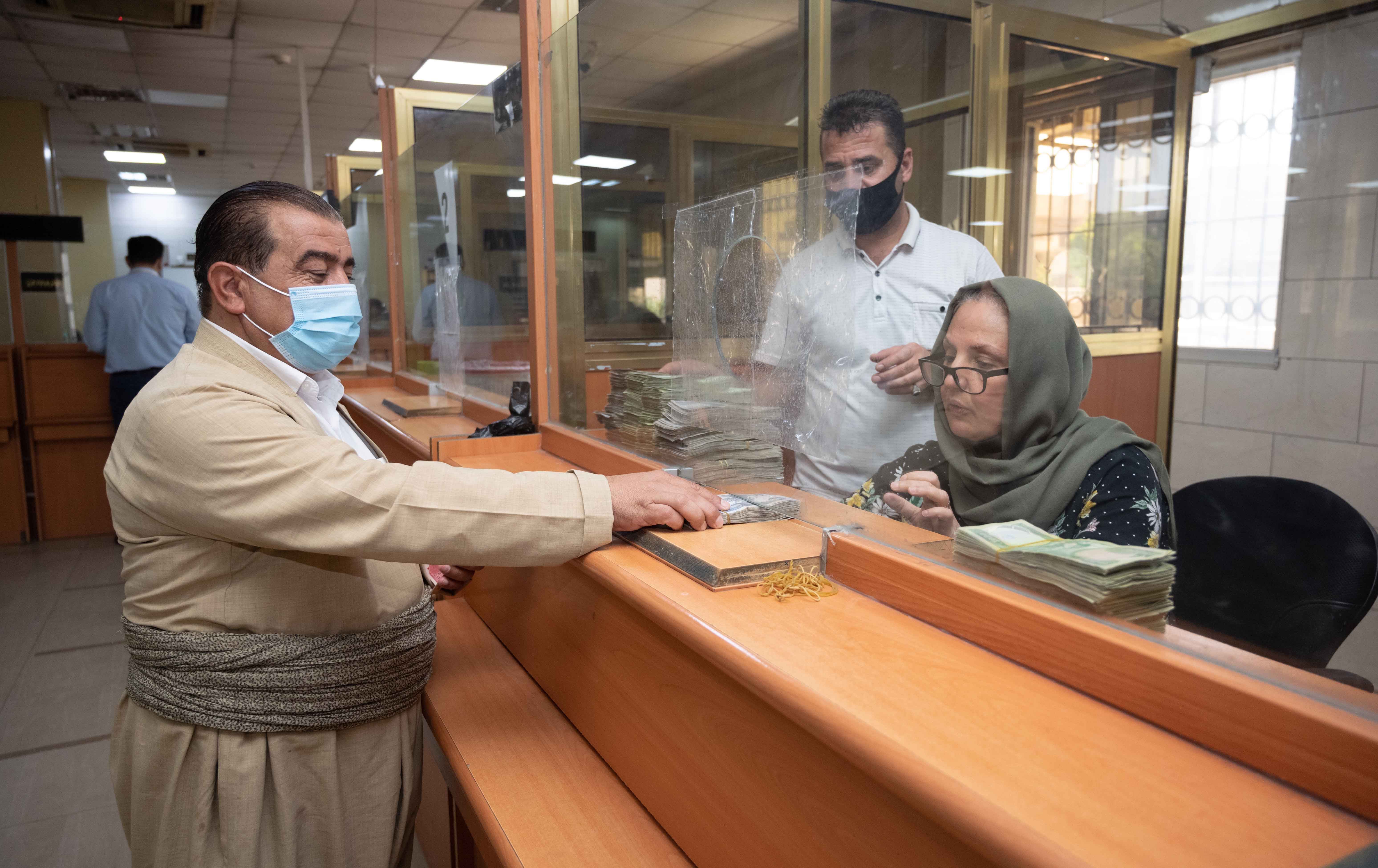 بەهۆی بڕیاری لێخۆشبوونەوە یەک ملیار دیناری قەرزی بچووك ‏دراوەتەوە